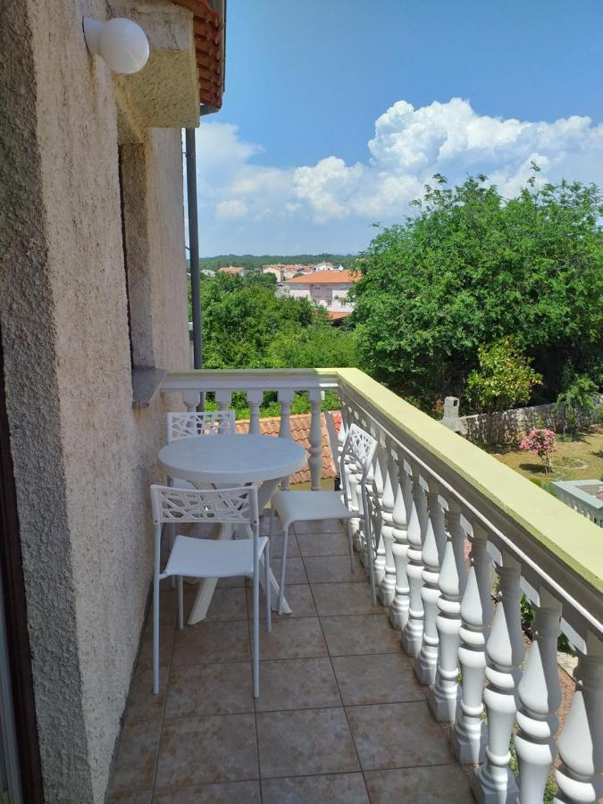 Apartments I-P Malinska Εξωτερικό φωτογραφία