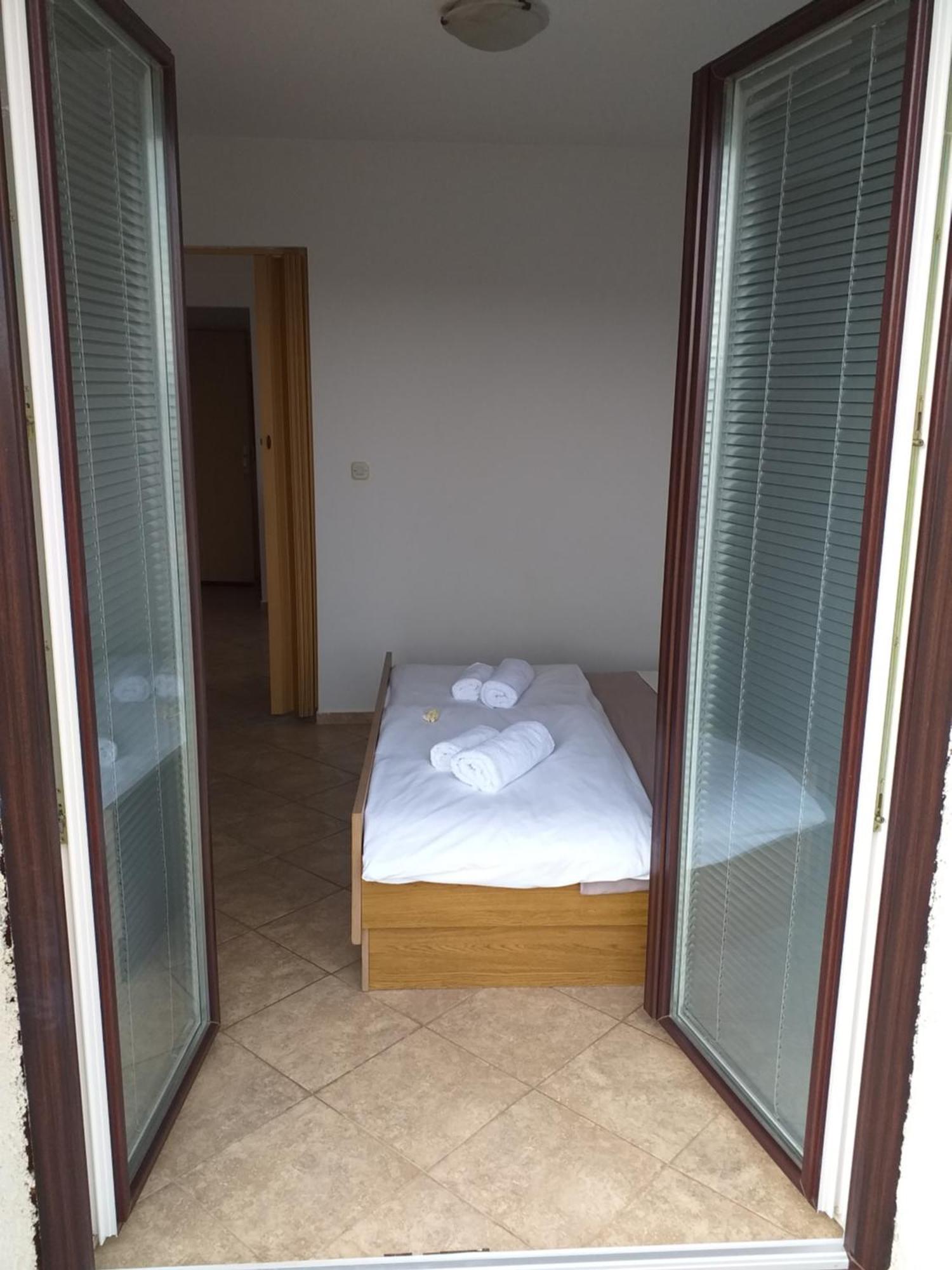 Apartments I-P Malinska Εξωτερικό φωτογραφία